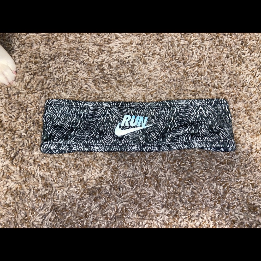 Nike running headband.